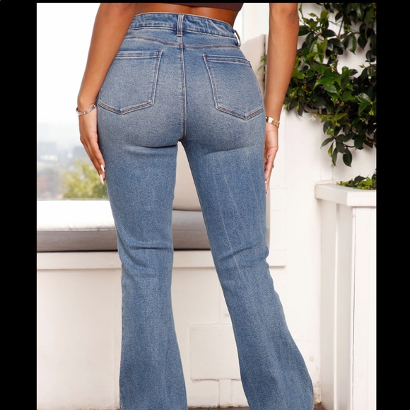 Fashion Nova Flare Jeans - Picture 5 of 6